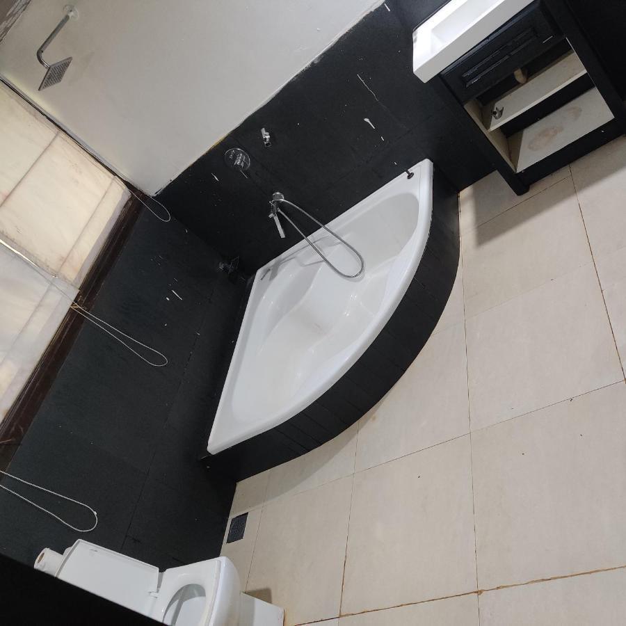 אנג'ונה Xoxo Hostel מראה חיצוני תמונה